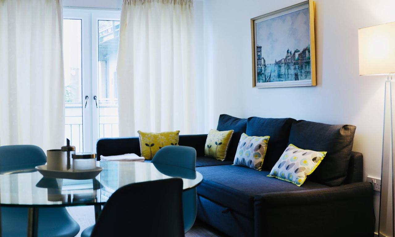 Apartment On Drybrough Crescent 3/6 에든버러 외부 사진